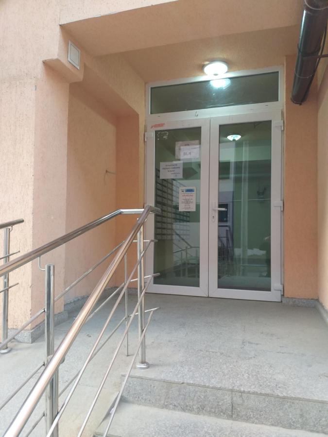 Luxury Daniel Apartament Residence Militari Roşu Esterno foto
